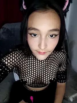 saris_kitty807 from StripChat is Freechat