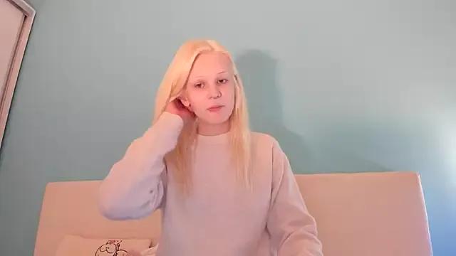 sashakiss99 from StripChat is Freechat