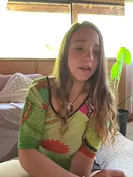 sashapulse from StripChat is Freechat