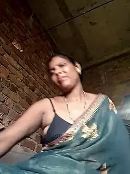 Savita992 from StripChat is Freechat