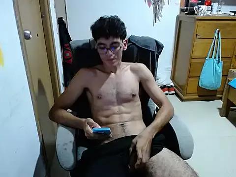 Photos of sebasdear6 from StripChat is Freechat
