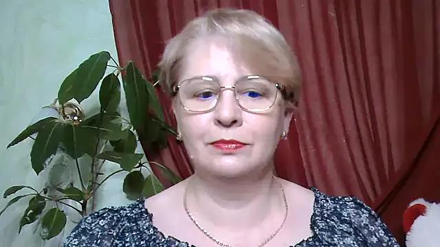Selena-Velvet from StripChat is Freechat