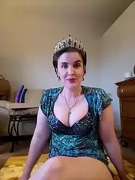 SelenaDomina from StripChat is Freechat