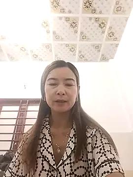 Sexy-ladyboobs20 from StripChat is Freechat