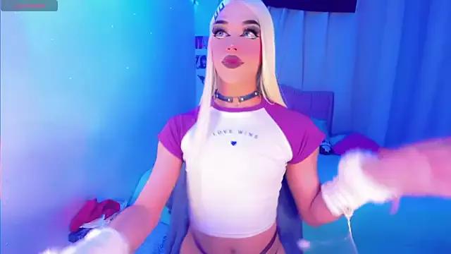 Try the thrill of flirt babes with our cam hosts, featuring unclothed wildness while getting naked and playing with their favored sex toys.