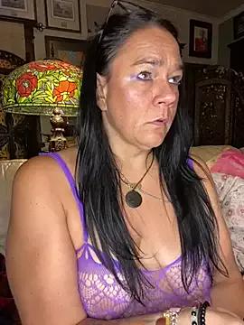 sexyasscougar from StripChat is Freechat