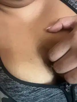 sexycristalh from StripChat is Freechat