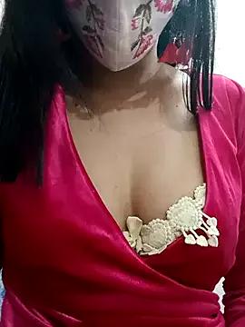 Sexykiaraagoddess from StripChat is Freechat
