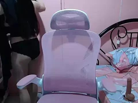 sexymae from StripChat is Freechat