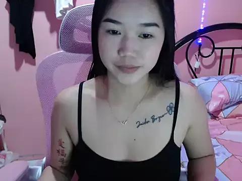 sexymae from StripChat is Freechat