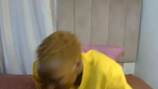Sexymelanin01 from StripChat is Freechat