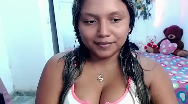 sexysusan4you from StripChat is Freechat