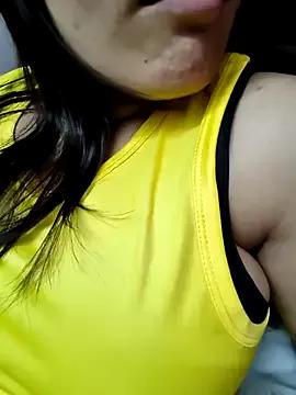 Photos of Shruti_Prem from StripChat is Freechat