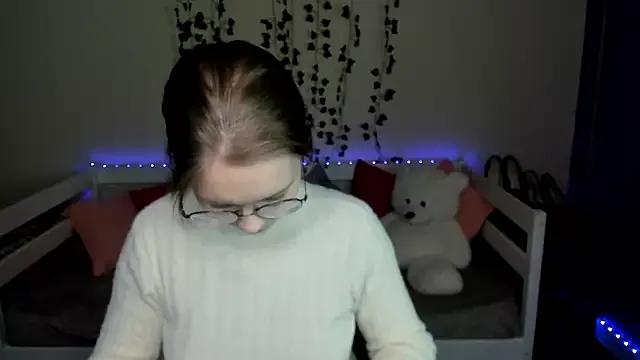 shy_elina01 from StripChat is Freechat