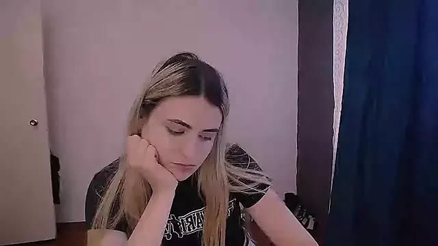shy_sabrina_ from StripChat is Freechat