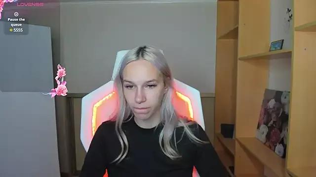 SienaHill from StripChat is Freechat