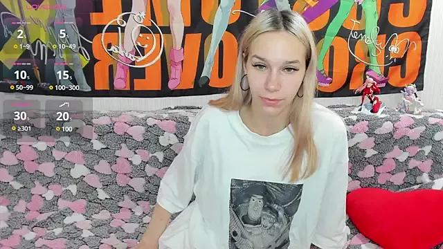 Try the thrill of flirt babes with our cam hosts, featuring unclothed wildness while getting naked and playing with their favored sex toys.