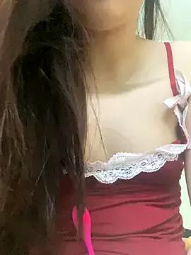 SiennaQueen18 from StripChat is Freechat