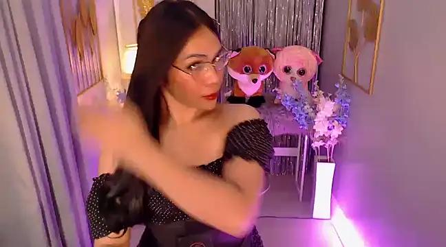 Simple_aleah from StripChat is Freechat