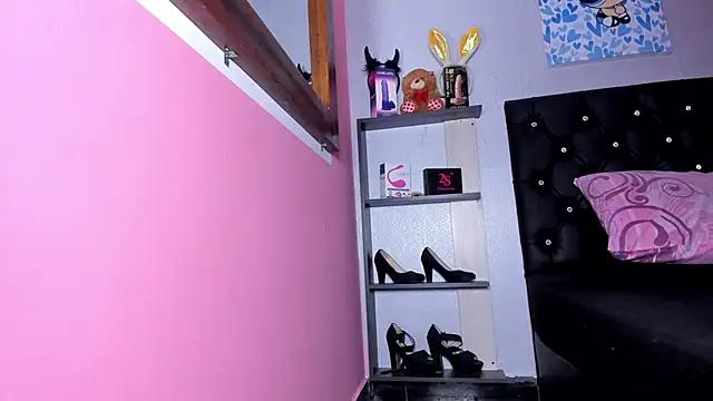 Try the thrill of flirt babes with our cam hosts, featuring unclothed wildness while getting naked and playing with their favored sex toys.