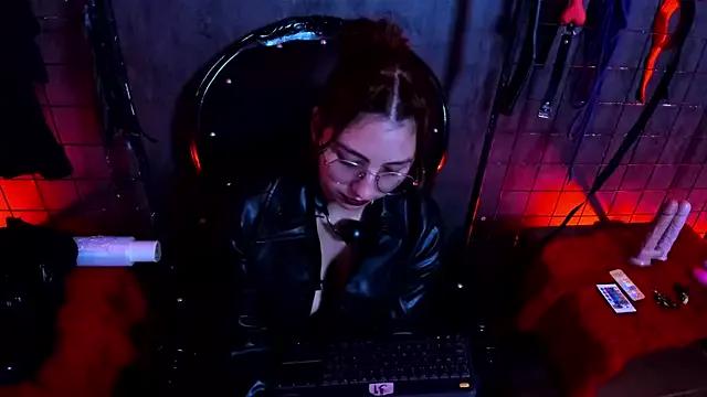 Soleil_Moon_ from StripChat is Freechat