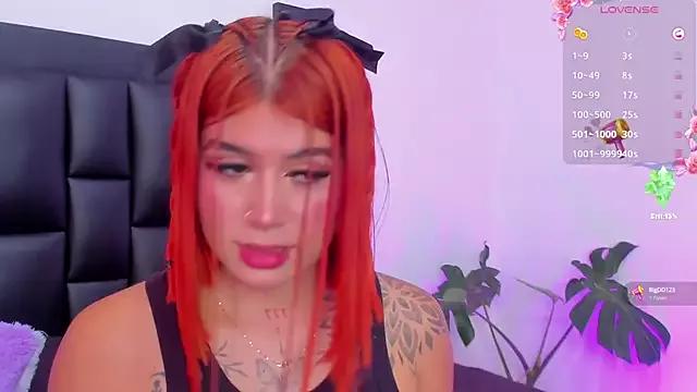 SoofiRosse from StripChat is Freechat