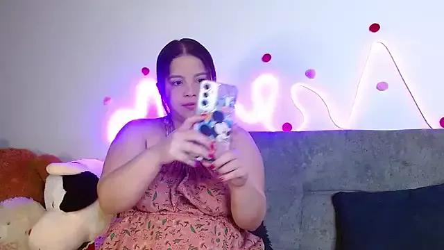 sophia_cute1_1 from StripChat is Freechat