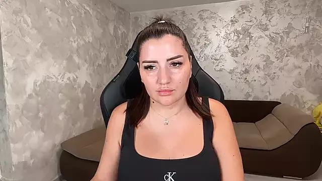Try the thrill of flirt babes with our cam hosts, featuring unclothed wildness while getting naked and playing with their favored sex toys.