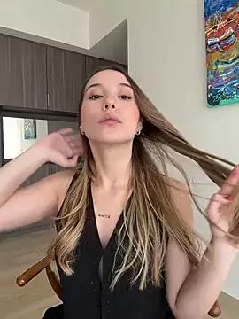 SophieRaily_ from StripChat is Freechat