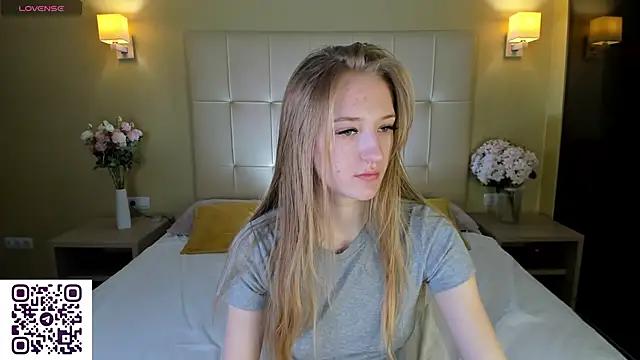 Stacy_River from StripChat is Freechat