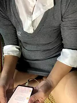 Star-small from StripChat is Freechat