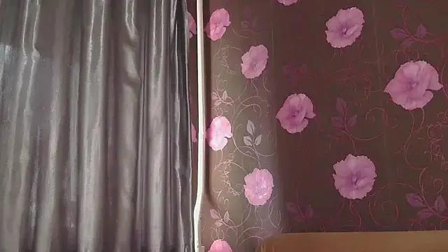 StarandMoon from StripChat is Freechat
