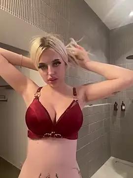 Steffi_Snowbunny from StripChat is Freechat