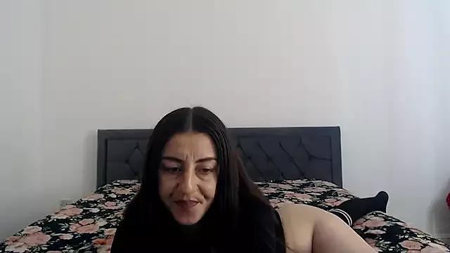 Try the thrill of flirt babes with our cam hosts, featuring unclothed wildness while getting naked and playing with their favored sex toys.