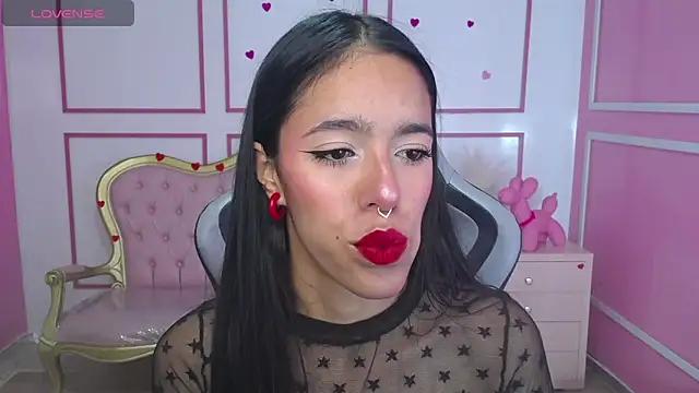 stephania_t from StripChat is Freechat