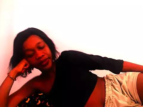 Stormmyyzz from StripChat is Freechat