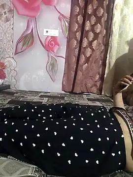 Suckingqueen from StripChat is Freechat