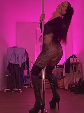 Try the thrill of flirt babes with our cam hosts, featuring unclothed wildness while getting naked and playing with their favored sex toys.