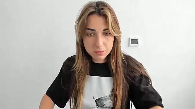 Summmmersky from StripChat