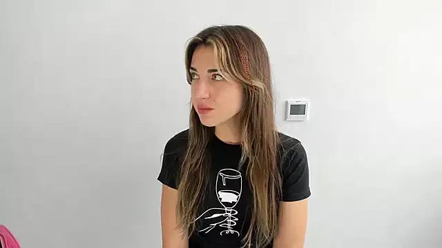 Summmmersky from StripChat