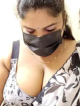 sun-flower from StripChat is Freechat