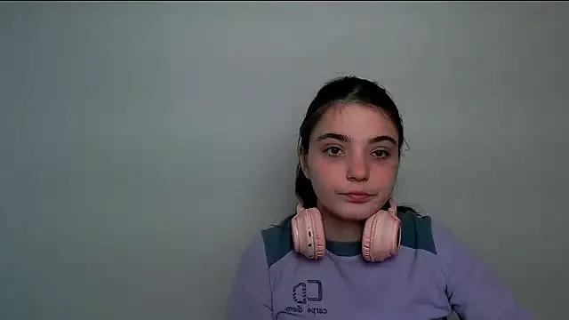 Sun_Shine__ from StripChat is Freechat