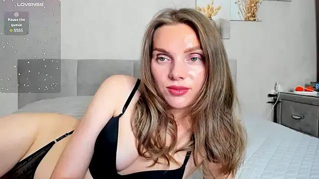 SunnyXGirl_ from StripChat is Freechat