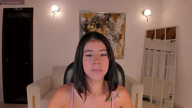 SussanElliot from StripChat is Freechat