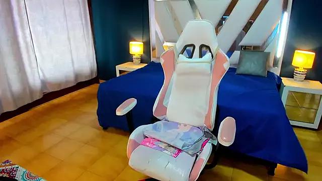 Sussy_PervertSlut from StripChat is Freechat
