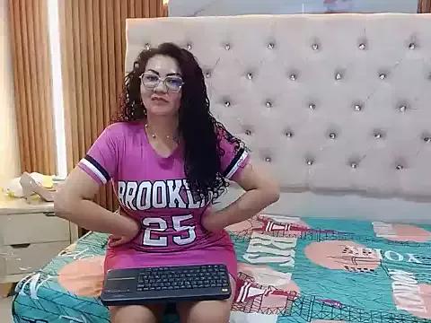 sussymendoza202cl from StripChat is Freechat