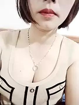 Swan-white123 from StripChat is Freechat