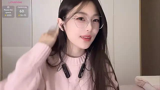 Photos of Sweet-Angel999 from StripChat is Freechat