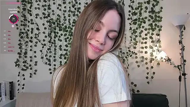 sweet_and_flirt from StripChat is Freechat