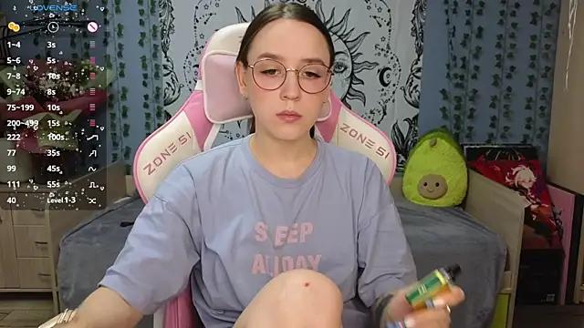 Sweet_frosti from StripChat